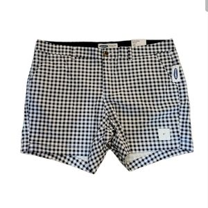 Old Navy Everyday Shorts NWT Sz 18